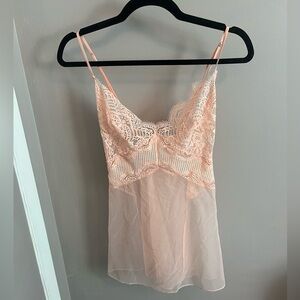 Victoria’s Secret Lacey baby doll lingerie ladies large peachy colour fairy